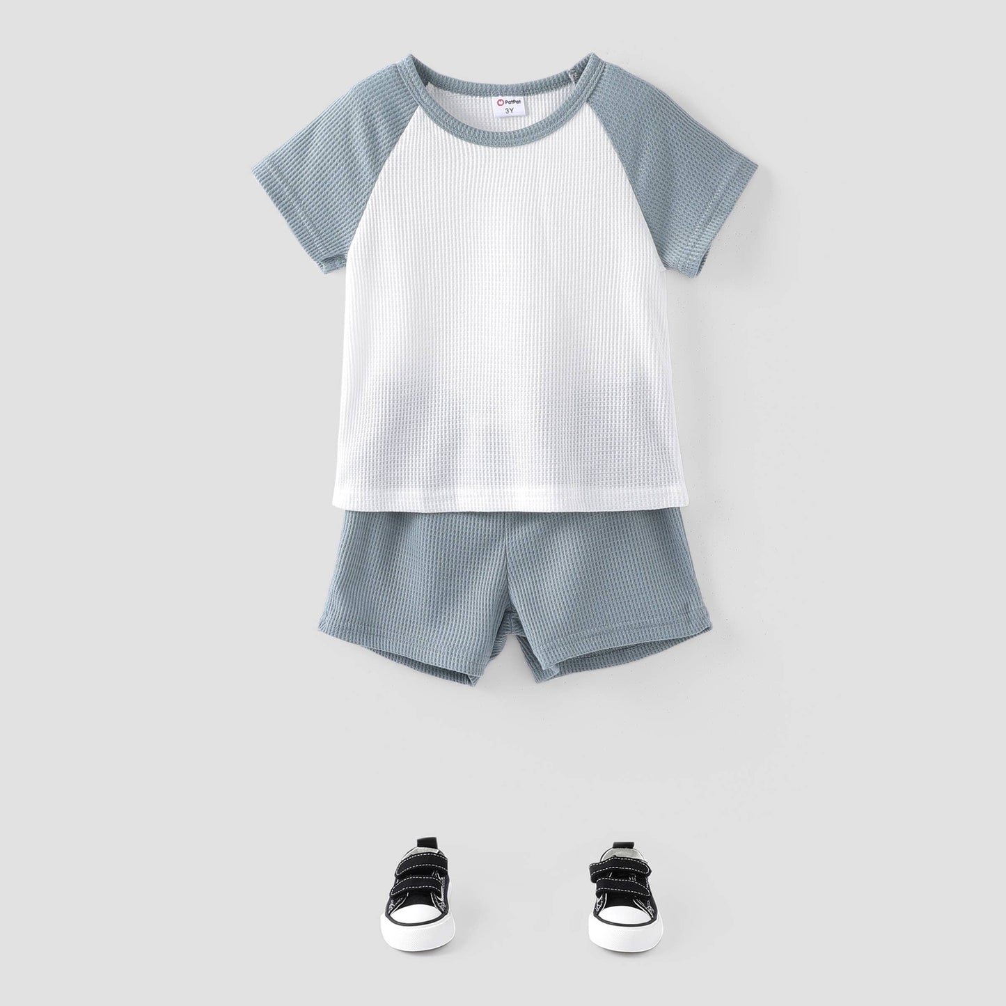 Toddler Boy 2pcs Raglan Sleeve Tee and Shorts Set