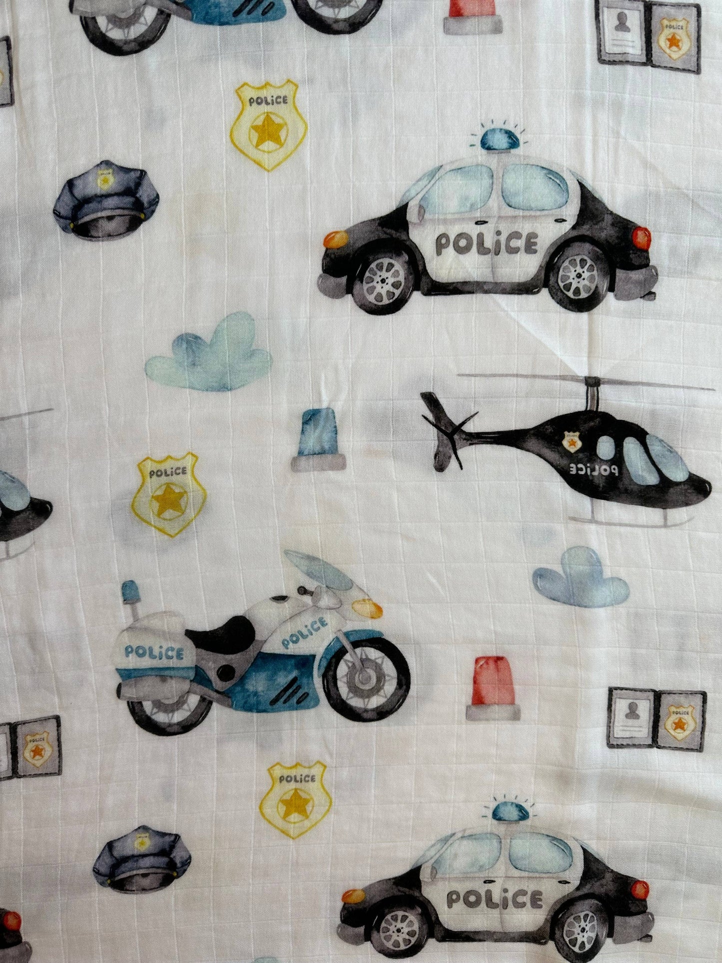 Muslin Swaddle, Police