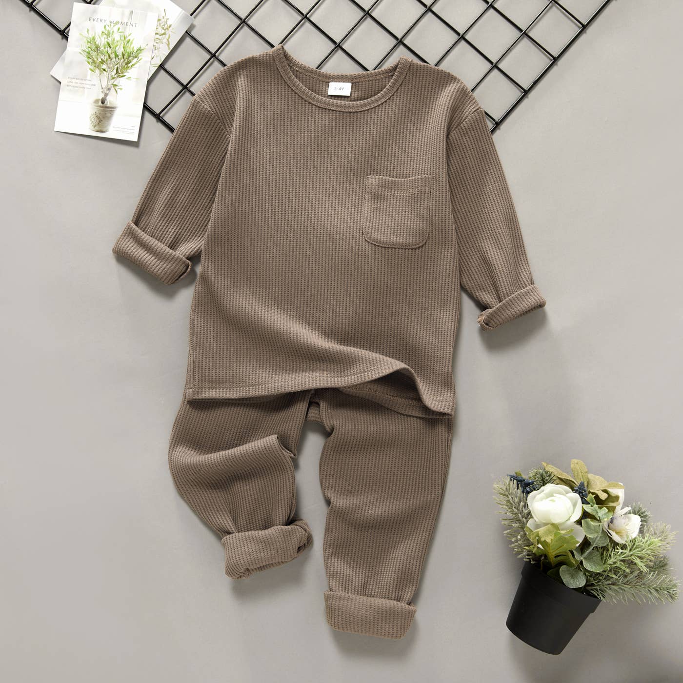 2-piece Toddler Boy/Girl Round-collar Solid Top & Pants Set